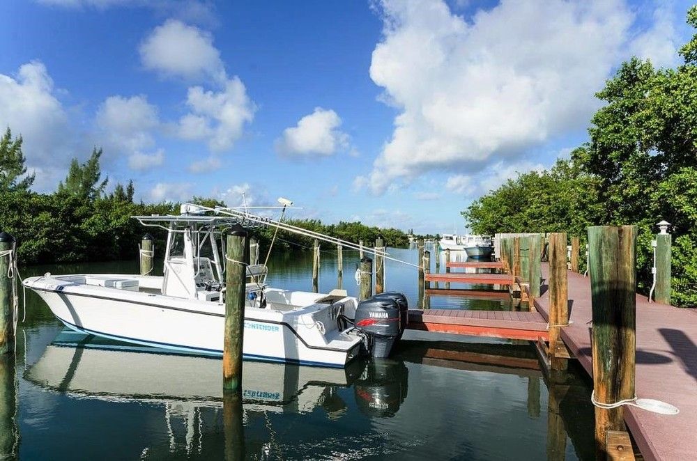 Shelter Bay Marine: 77 Coco Plum Dr, Marathon, FL 33050